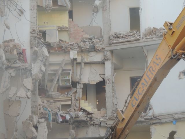  Demolición del edificio de la Avenida de Portugal, Foto 1