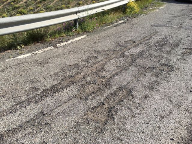 El PSOE pide el arreglo urgente de la carretera de acceso a Campo López - 3, Foto 3