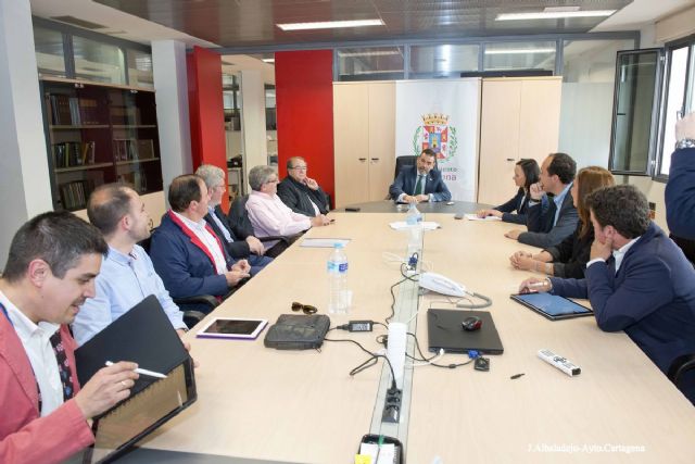 Ayuntamiento y Cofradias evaluan un nuevo sistema de gestion de las sillas de Semana Santa - 1, Foto 1