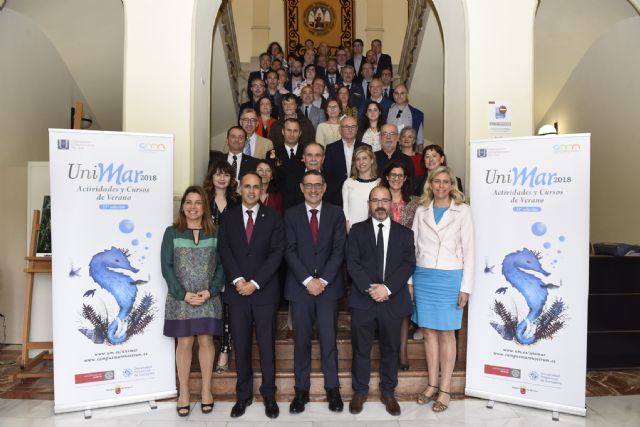 Presentados en Murcia los cursos de verano de la Universidad Internacional del Mar - 1, Foto 1