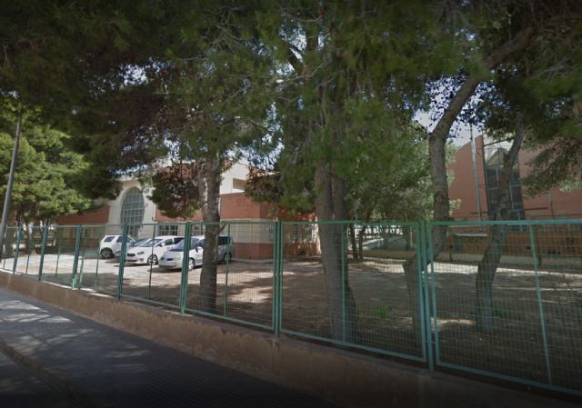 La Consejeria de Educacion expone a los alumnos de Bachillerato del Politecnico a no encontrar plaza en otros centros - 1, Foto 1