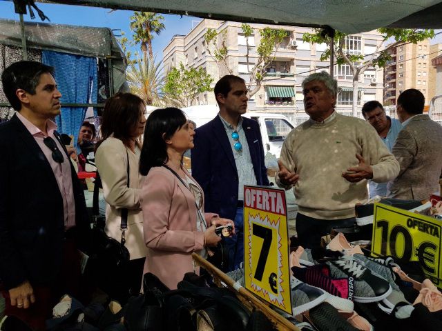MC Cartagena y vendedores coinciden en propuestas de futuro que remedien el desaguisado producido por la gestión socialista de los mercadillos - 4, Foto 4