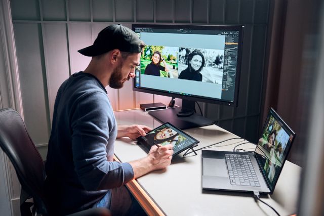Wacom presenta Movink, el primer monitor interactivo OLED más fino y ligero hasta la fecha, para profesionales creativos - 1, Foto 1