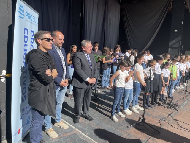 Unos 330 estudiantes participan en el encuentro de coros del programa educativo ´Cantemus´ - 2, Foto 2