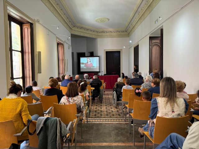 El Huerto Ruano acoge una exposición fotográfica sobre el proyecto intergeneracional Vidas que se unen - 5, Foto 5