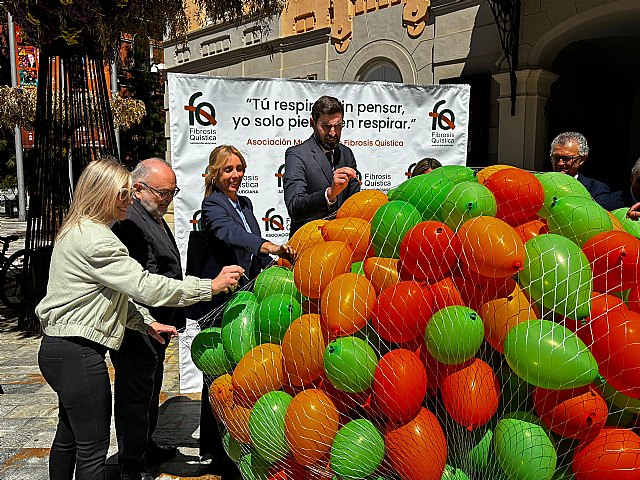 El Ayuntamiento de Murcia conmemora el Día Nacional de la Fibrosis Quística - 2, Foto 2