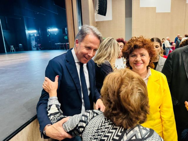 Un millar de mayores se dan cita en la Gala 'Encuentros y experiencias' de Cercanos Lorca, para dar el pistoletazo de salida a la segunda edición de la iniciativa - 5, Foto 5