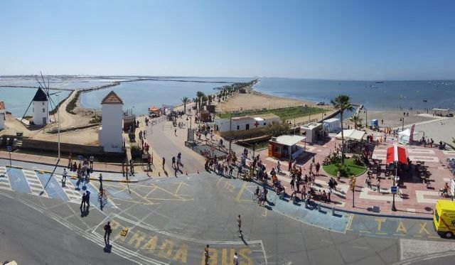 Más de 300 escolares participaron en la Final Regional Escolar Triatlón celebrada en San Pedro - 1, Foto 1