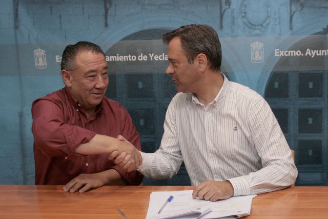 El Ayuntamiento cede a AFEMY el uso de un edificio municipal - 2, Foto 2