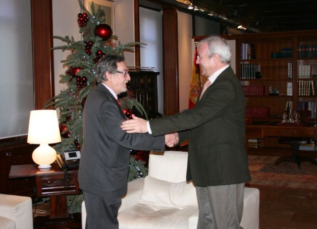 El impostor Eric Meseguer conoció el Palacio Consistorial de la mano del PP de Cartagena - 1, Foto 1
