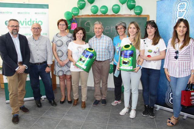El Colegio Virgen de la Esperanza, vencedor del concurso de reciclaje de Ecovidrio - 2, Foto 2
