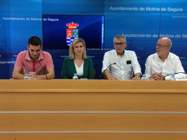 El Ayuntamiento de Molina de Segura y la Coral Polifónica Hims Mola firman un convenio para promocionar sus actividades musicales en 2019 - 1, Foto 1