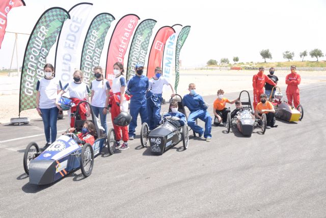El monoplaza eléctrico del IES Arzobispo Lozano de Jumilla gana la carrera de la II Greenpower Región de Murcia - 1, Foto 1