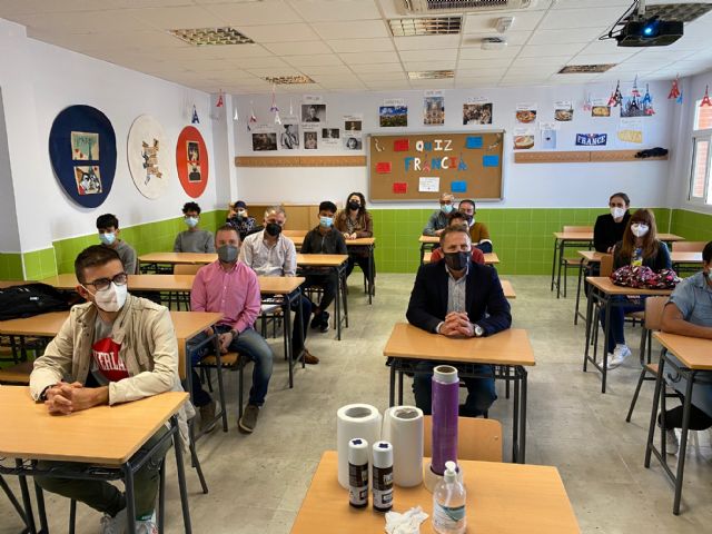 El IES Sabina Mora de Roldán celebra el Día de Europa - 4, Foto 4