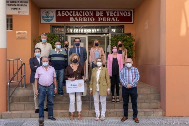 El Rotary Club dona 15.000 mascarillas para niños y jóvenes en situación vulnerables - 1, Foto 1