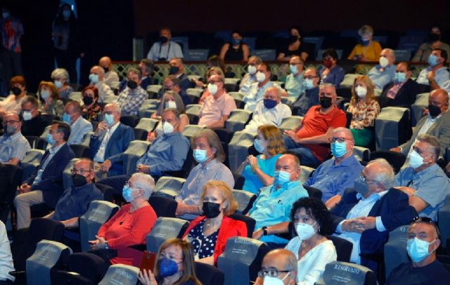 El Ayuntamiento de Murcia homenajea a 183 funcionarios municipales jubilados - 4, Foto 4