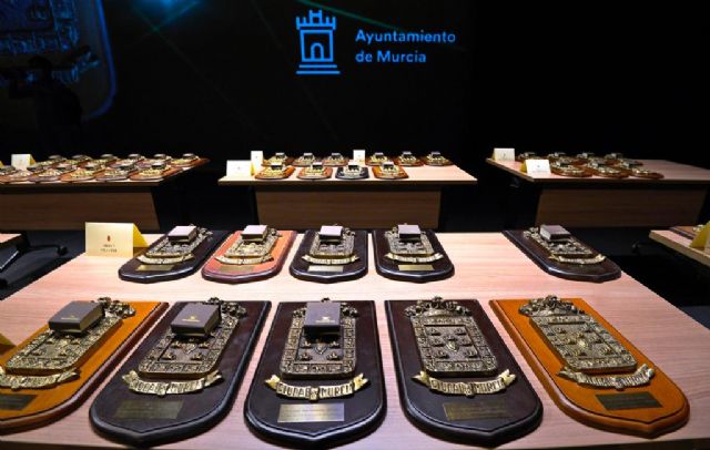 El Ayuntamiento de Murcia homenajea a 183 funcionarios municipales jubilados - 5, Foto 5