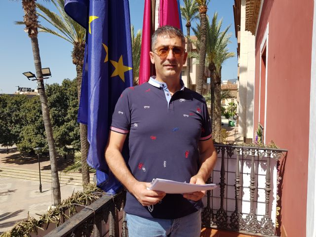 El Ayuntamiento de Alhama acuerda con los sindicatos estabilizar a los interinos, Foto 1