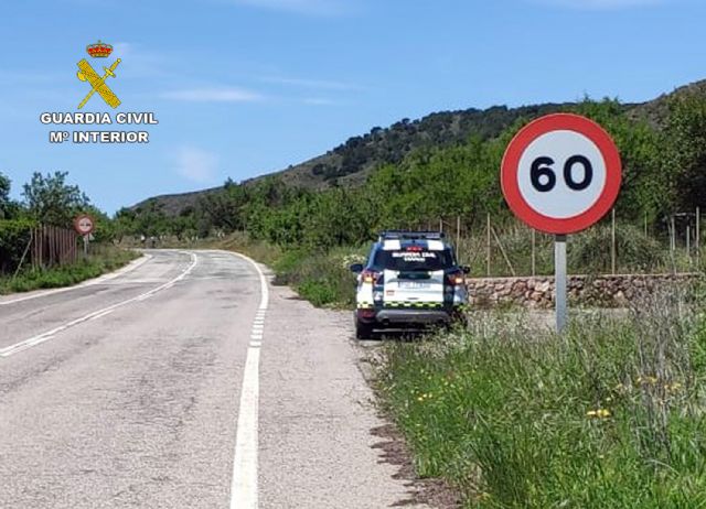 La Guardia Civil investiga al conductor de una motocicleta por triplicar la velocidad máxima - 3, Foto 3
