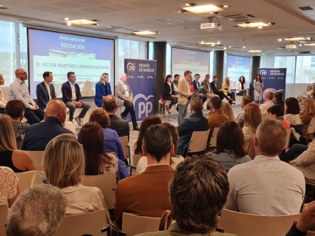 Martínez-Carrasco: El PP tiene un compromiso firme y decidido por una educación de la máxima calidad - 1, Foto 1