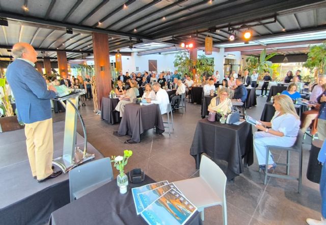 La princesa Leonor protagoniza el tercer número de la revista turística y de ocio Dream Trips - 4, Foto 4