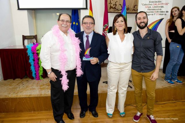 La Gala del Orgullo Cartagenero premió a la Concejalía de Igualdad por su compromiso con el colectivo LGTB - 2, Foto 2