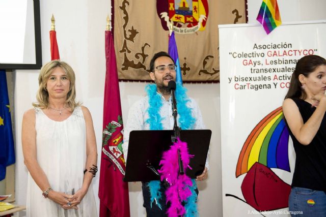 La Gala del Orgullo Cartagenero premió a la Concejalía de Igualdad por su compromiso con el colectivo LGTB - 3, Foto 3
