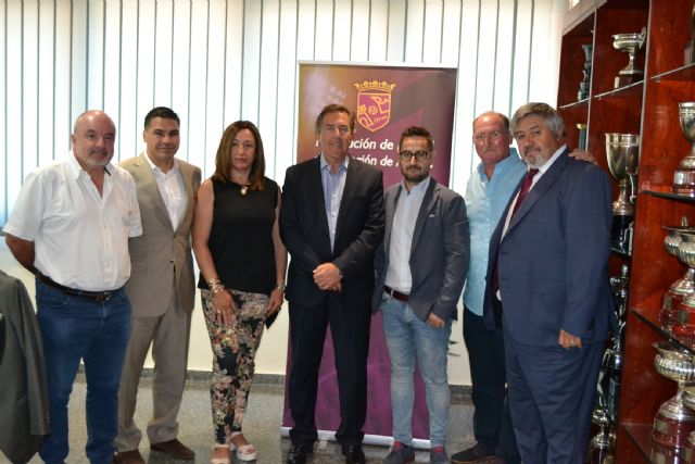 La Junta Directiva y Asamblea aprueban destinar beneficios para desfibriladores - 1, Foto 1