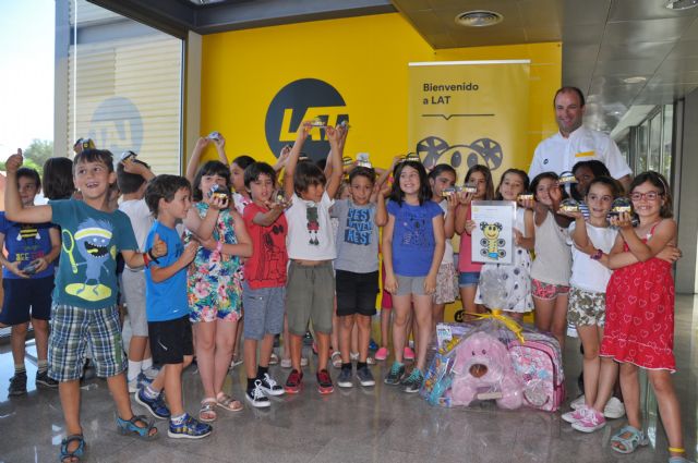 Una alumna del Liceo Francés, ganadora del concurso de dibujo 'Tu mascota en LAT' - 1, Foto 1