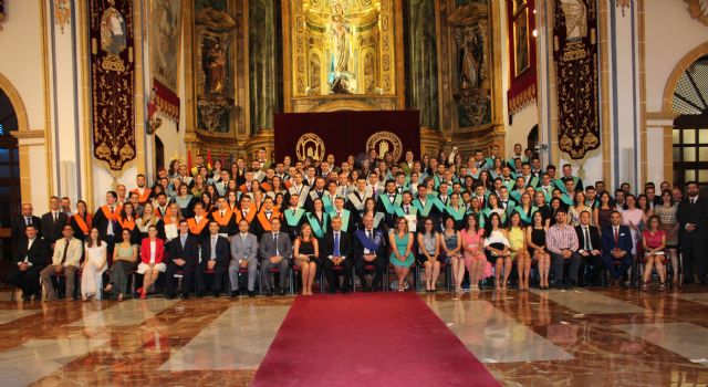 Se gradúa la III promoción de estudiantes del Instituto Superior de FP San Antonio - 1, Foto 1