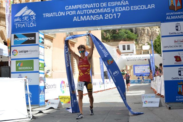 Sergio Baxter gana en el Campeonato de España de Triatlón por Autonomías - 1, Foto 1