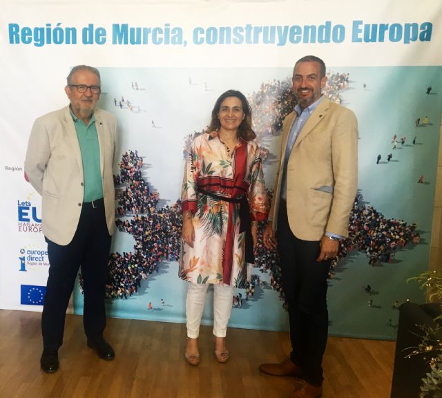 Apoyo de la Comunidad a los futuros alumnos de Relaciones Internacionales - 1, Foto 1