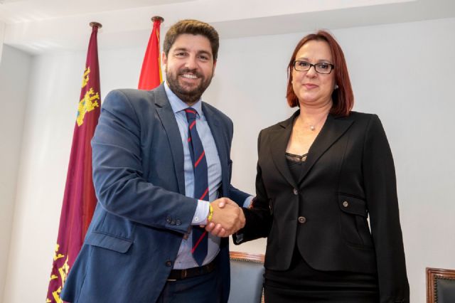 El PP firma el acuerdo con Ciudadanos para investir a Fernando López Miras presidente de la Región de Murcia - 2, Foto 2