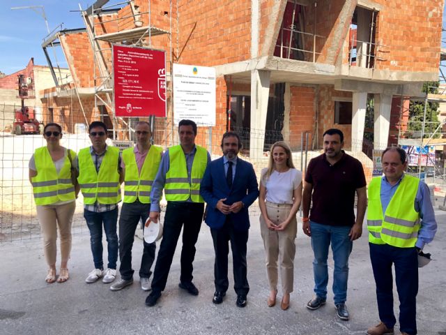 El Plan de Obras y Servicios aporta más de 323.000 euros al acondicionamiento del pabellón Loli de Gea de Cehegín - 1, Foto 1