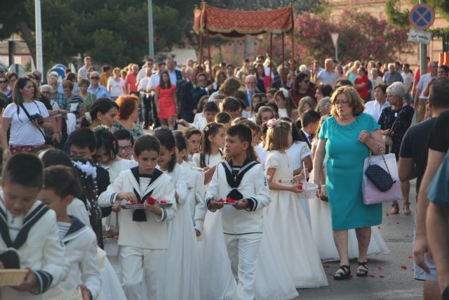 Decenas de niños de comunión procesionan en San Pedro y Lo Pagán con motivo del Corpus Christi 2019 - 2, Foto 2