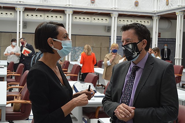 Ciudadanos permitirá la tramitación de dos proposiciones de ley del PSOE con el consenso como condición - 1, Foto 1