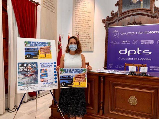 La Concejalía de Deportes pone en marcha 'En Bus a Puntas de Calnegre' y un programa de actividades acuáticas en la piscina municipal de Zarcilla de Ramos - 1, Foto 1