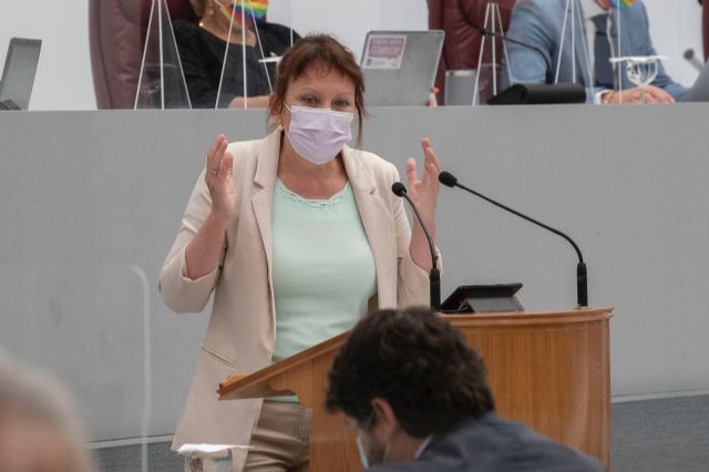 Podemos acusa a López Miras de convertirse en un sátrapa, dispuesto a comprar voluntades y cambiar las leyes con tal de seguir en el cargo - 2, Foto 2