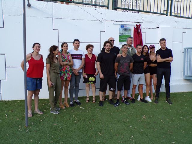 El Ayuntamiento de Blanca inaugura un parque de calistenia ideado por 6 jóvenes blanqueños - 1, Foto 1