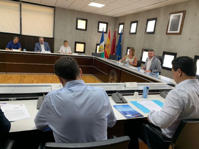 El Gobierno regional advierte de que la decisión de paralizar el bombeo del Albujón es política y pone en riesgo máximo el estado del Mar Menor - 1, Foto 1
