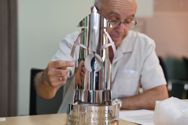 El trofeo de la ´Lámpara Minera´ se transforma en la 61 edición del Cante de las Minas - 1, Foto 1