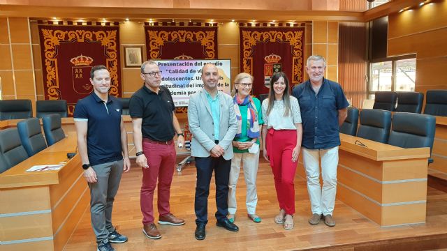 La salud mental de los jóvenes de Molina de Segura empeoró durante la pandemia por el COVID-19, según revela un estudio promovido por el Ayuntamiento y la asociación AFESMO - 2, Foto 2