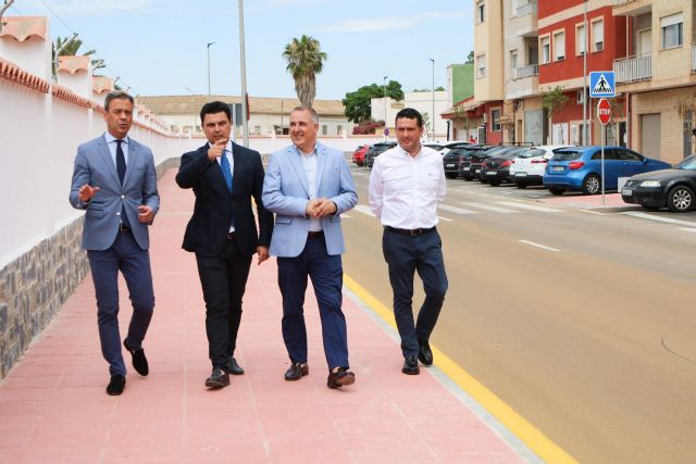 La remodelación de la calle Maestre de San Javier refuerza la seguridad de peatones y vehículos - 1, Foto 1