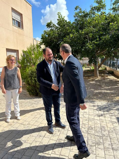 Comienzan las obras para eliminar las aulas prefabricadas del Colegio Petra Sánchez Roldán - 1, Foto 1