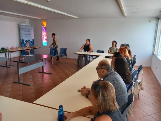 Voluntarios de las Oficinas de Voluntariado de Servicios Sociales se forman en desarrollo personal y autocuidado - 2, Foto 2