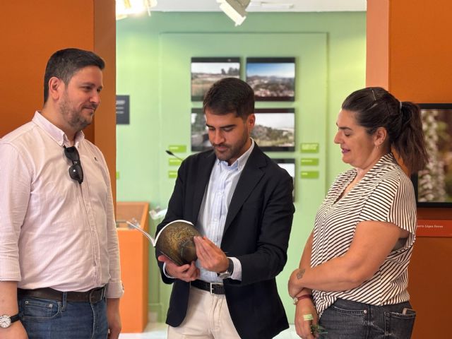 Ciudad, huerta y campo se encuentran en una exposición que celebra los 1200 años de la historia de Murcia - 1, Foto 1
