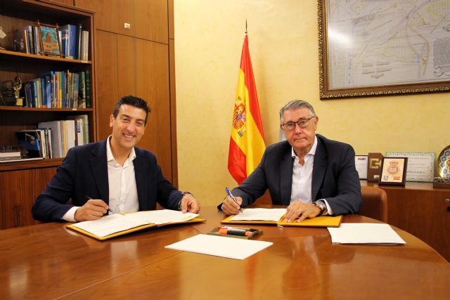 La CHS firma un convenio de colaboración con el Ayuntamiento de Blanca - 1, Foto 1
