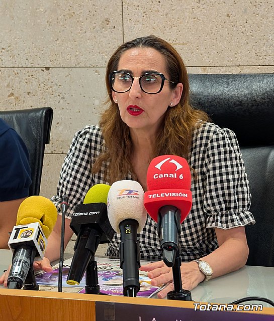 Totana se prepara para una noche de humor y música con Dos cómicos muy tontos y La Rueda, Foto 3