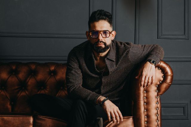 JC Gómez lanza “Alunizaje”: un viaje musical hacia la autenticidad y el amor silente - 2, Foto 2