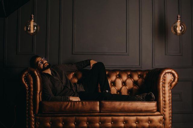 JC Gómez lanza “Alunizaje”: un viaje musical hacia la autenticidad y el amor silente - 3, Foto 3